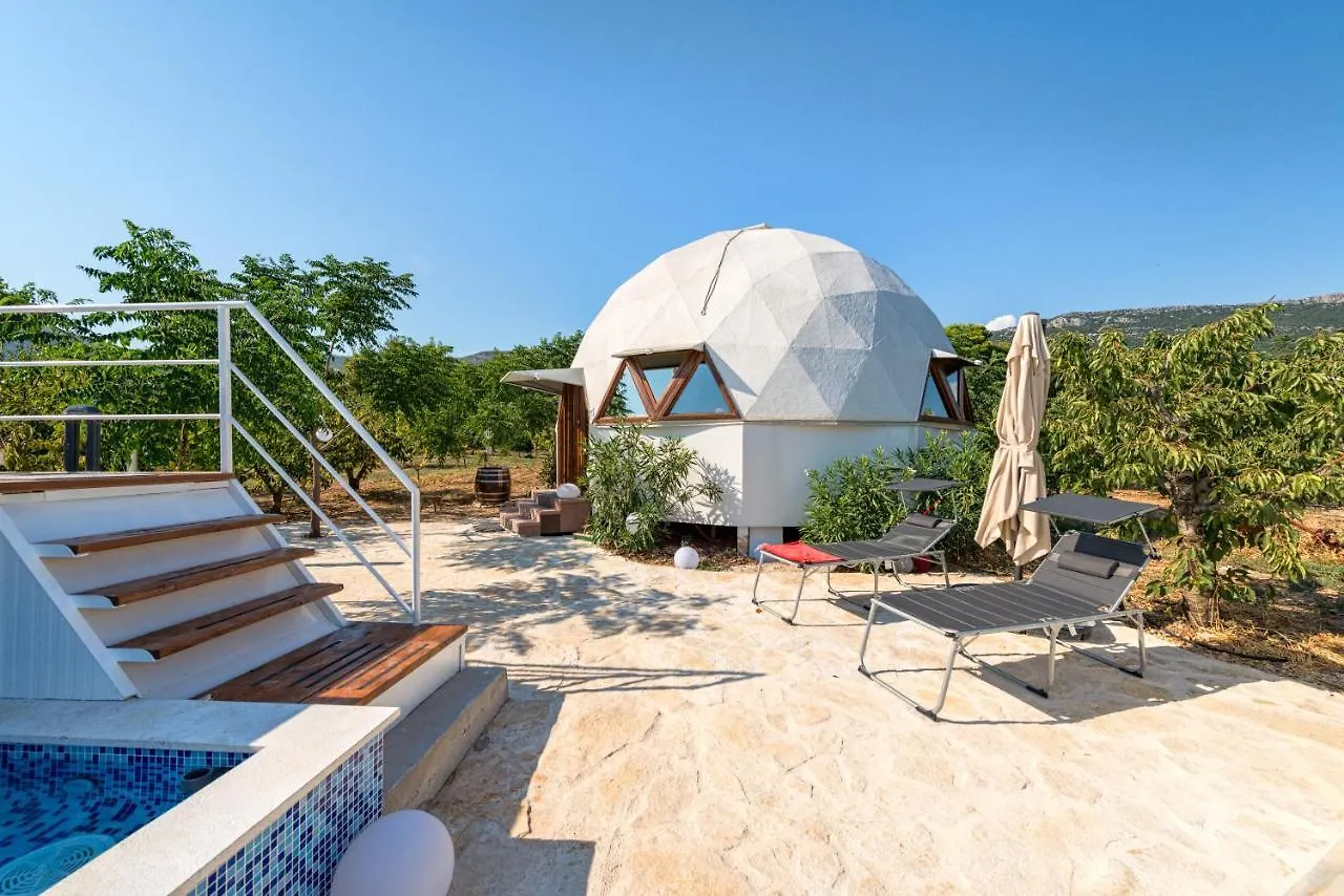 Planetarium Villa Kastel Novi Holiday home